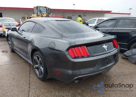 2015 Ford Mustang V6 z USA, uszkodzony, nr VIN 1FA6P8AM3F5355512